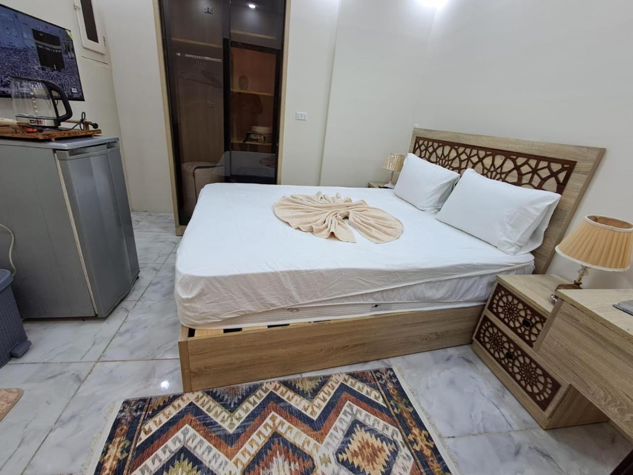 Pyramids East Inn Kafret el-Gabal Zewnętrze zdjęcie