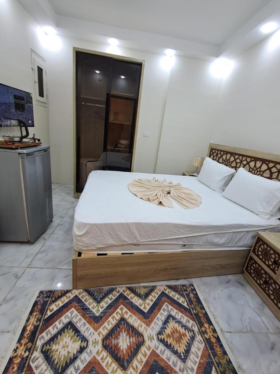Pyramids East Inn Kafret el-Gabal Zewnętrze zdjęcie