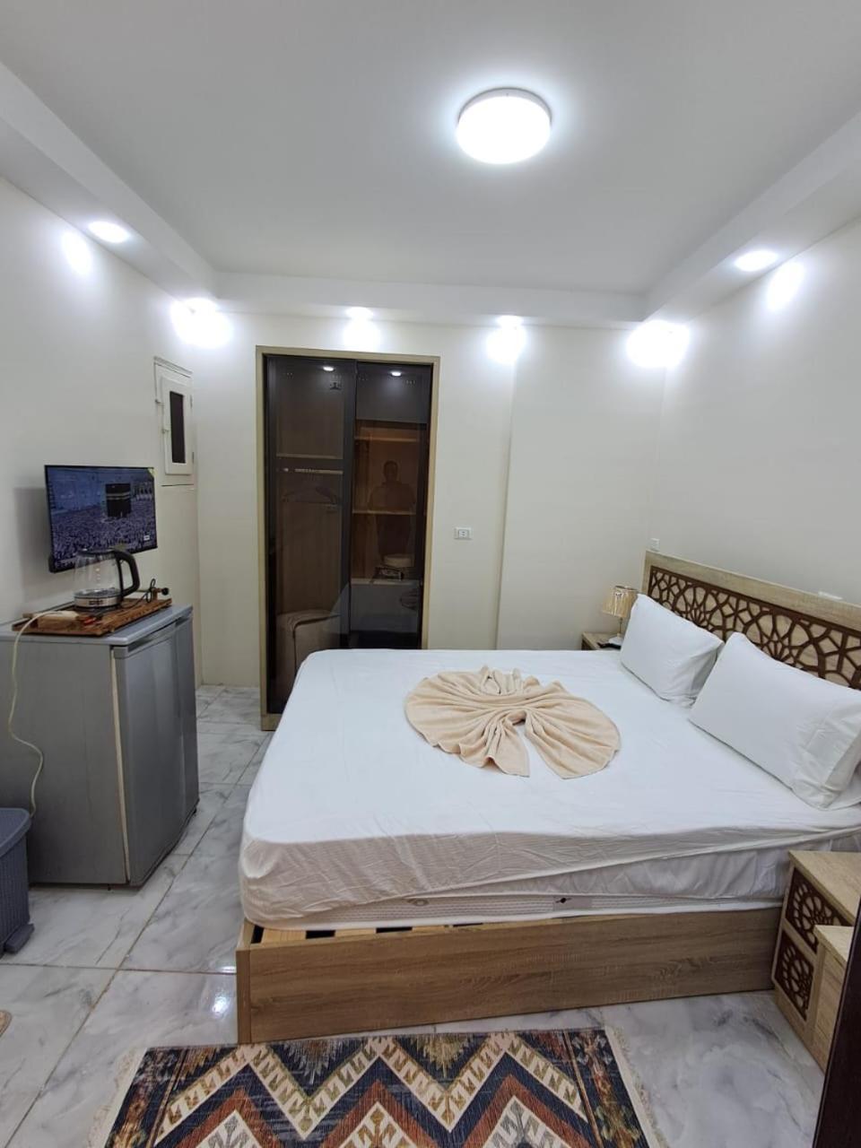 Pyramids East Inn Kafret el-Gabal Zewnętrze zdjęcie